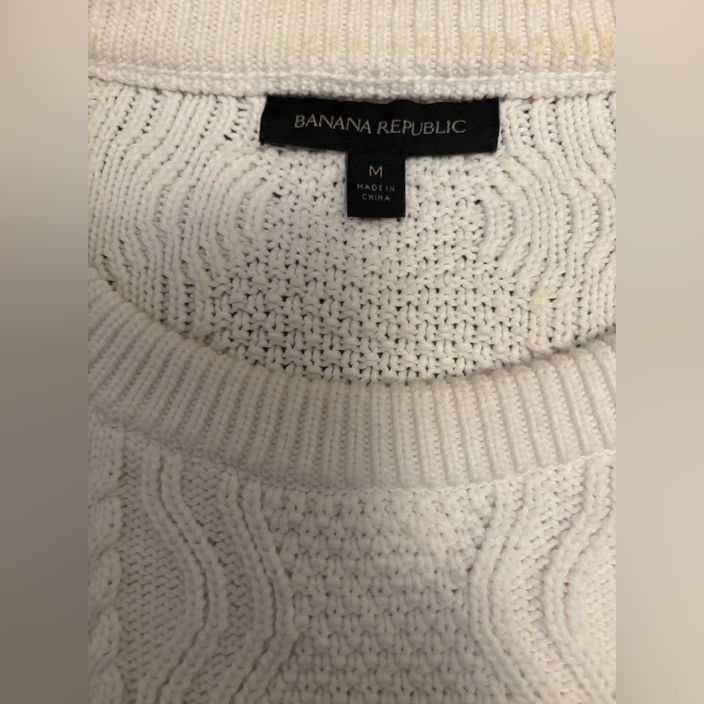 Banana Republic Cable Knit Sweater White Red Navy Trim Size M - Picture 2 of 6